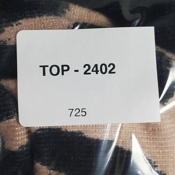 F&F Casual Collection Women’s Pink Leopard Print 3/4 Sleeve Top Size US 2 - Picture 8 of 8